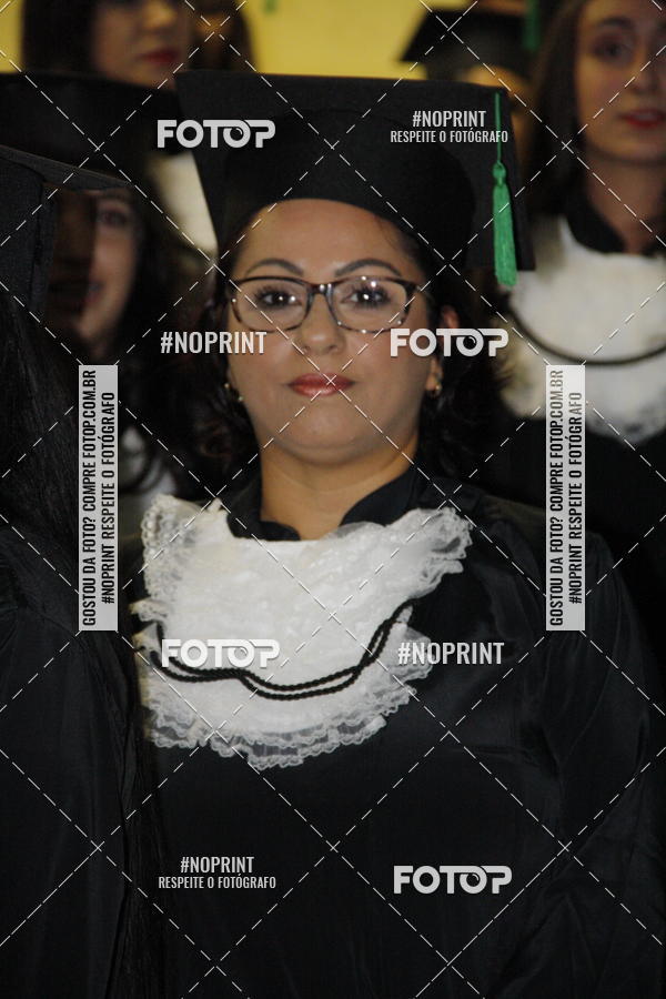 Buy your photos of the eventFormandos Cruz Vermelha on Fotop