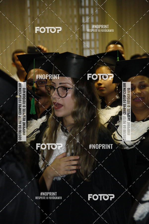 Buy your photos of the eventFormandos Cruz Vermelha on Fotop