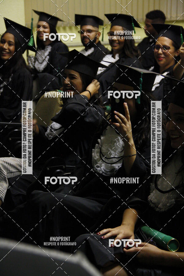Buy your photos of the eventFormandos Cruz Vermelha on Fotop