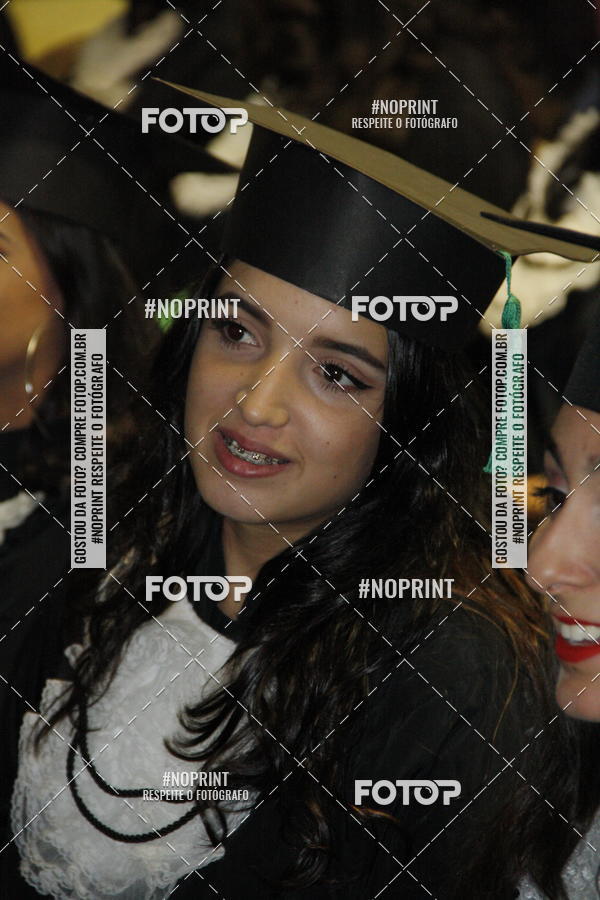 Buy your photos of the eventFormandos Cruz Vermelha on Fotop