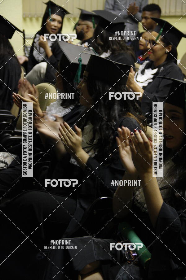 Buy your photos of the eventFormandos Cruz Vermelha on Fotop
