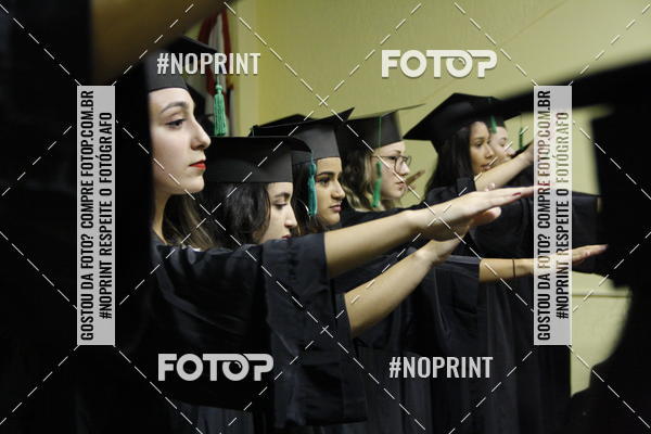 Buy your photos of the eventFormandos Cruz Vermelha on Fotop