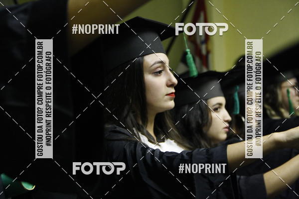 Buy your photos of the eventFormandos Cruz Vermelha on Fotop