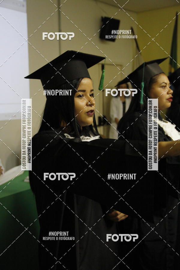 Buy your photos of the eventFormandos Cruz Vermelha on Fotop
