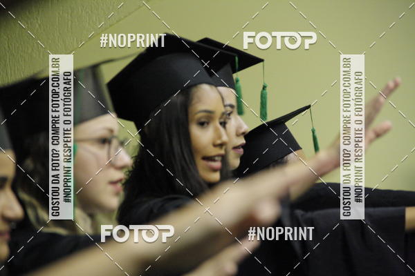 Buy your photos of the eventFormandos Cruz Vermelha on Fotop