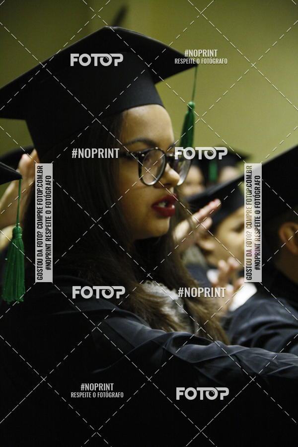 Buy your photos of the eventFormandos Cruz Vermelha on Fotop