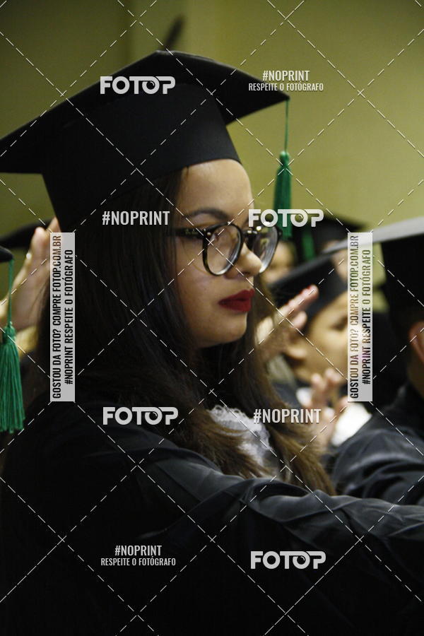 Buy your photos of the eventFormandos Cruz Vermelha on Fotop