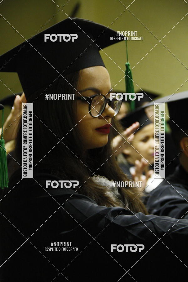 Buy your photos of the eventFormandos Cruz Vermelha on Fotop