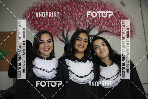 Buy your photos of the eventFormandos Cruz Vermelha on Fotop