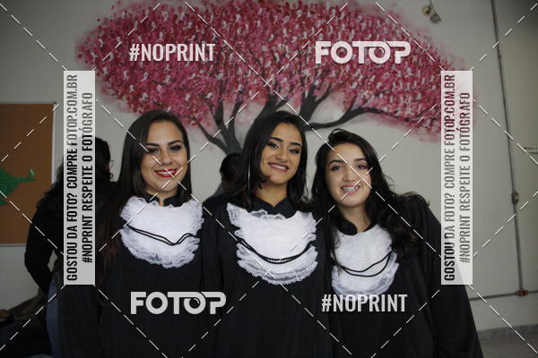 Buy your photos of the eventFormandos Cruz Vermelha on Fotop