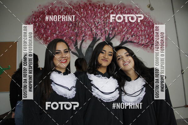 Buy your photos of the eventFormandos Cruz Vermelha on Fotop