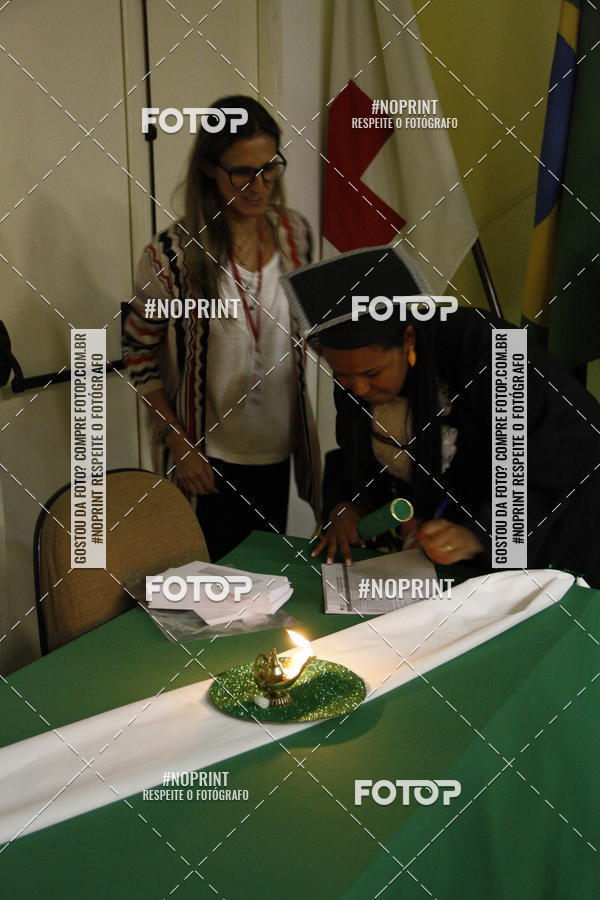 Buy your photos of the eventFormandos Cruz Vermelha on Fotop