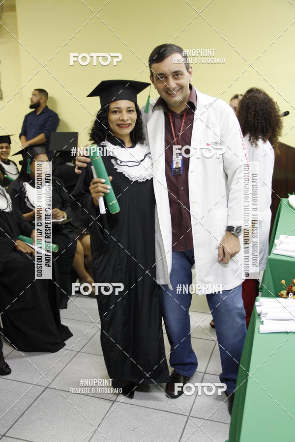 Buy your photos of the eventFormandos Cruz Vermelha on Fotop