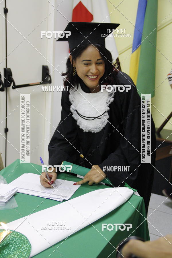 Buy your photos of the eventFormandos Cruz Vermelha on Fotop