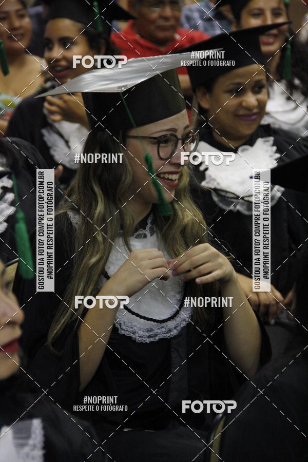 Buy your photos of the eventFormandos Cruz Vermelha on Fotop