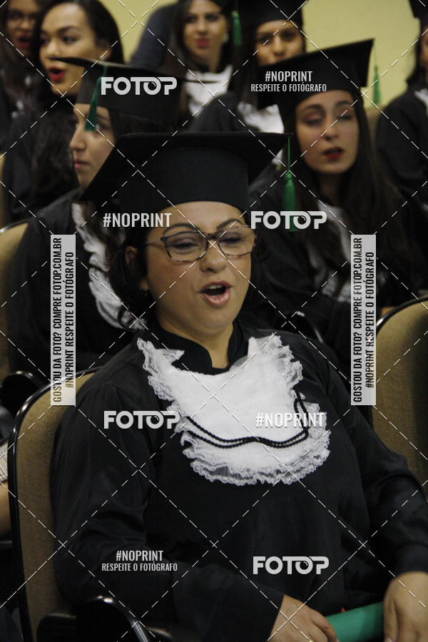 Buy your photos of the eventFormandos Cruz Vermelha on Fotop
