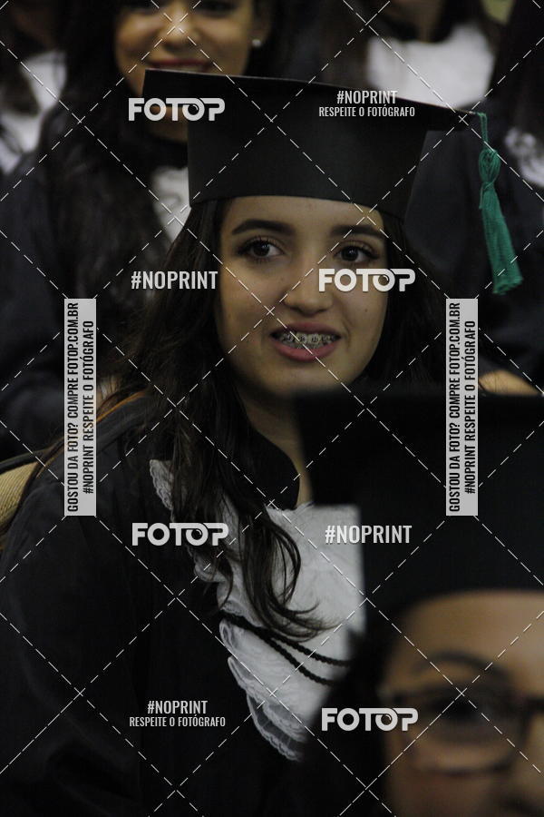 Buy your photos of the eventFormandos Cruz Vermelha on Fotop
