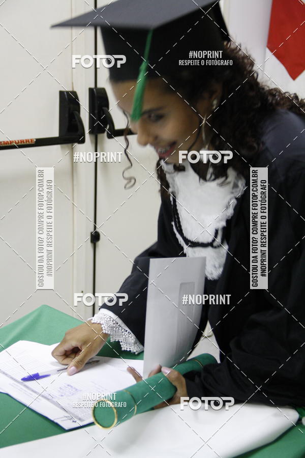 Buy your photos of the eventFormandos Cruz Vermelha on Fotop