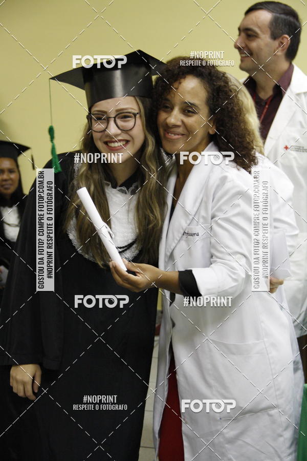 Buy your photos of the eventFormandos Cruz Vermelha on Fotop