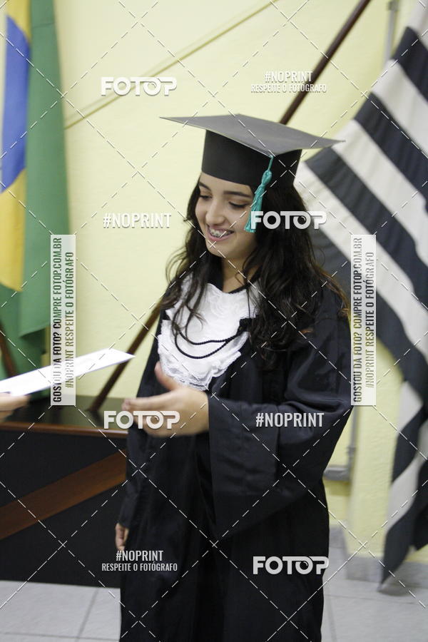 Buy your photos of the eventFormandos Cruz Vermelha on Fotop