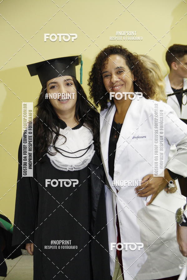 Buy your photos of the eventFormandos Cruz Vermelha on Fotop