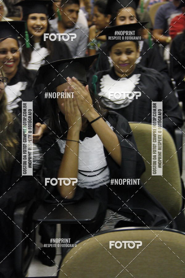 Buy your photos of the eventFormandos Cruz Vermelha on Fotop
