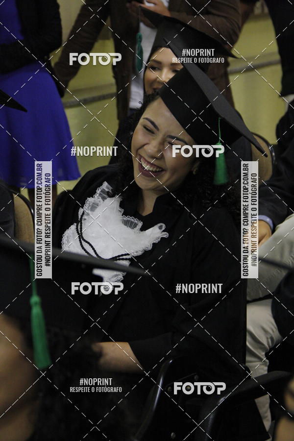Buy your photos of the eventFormandos Cruz Vermelha on Fotop