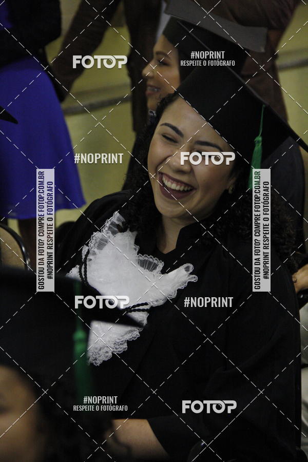 Buy your photos of the eventFormandos Cruz Vermelha on Fotop