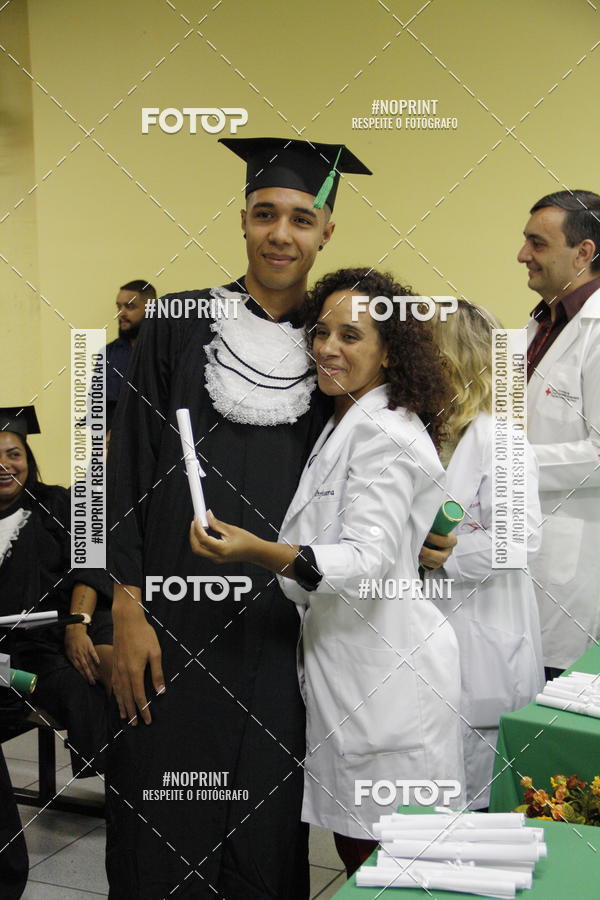 Buy your photos of the eventFormandos Cruz Vermelha on Fotop