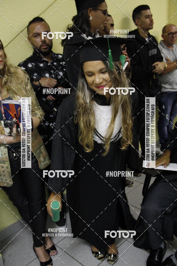 Buy your photos of the eventFormandos Cruz Vermelha on Fotop