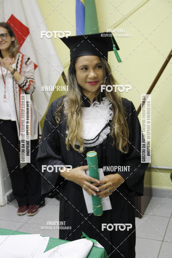 Buy your photos of the eventFormandos Cruz Vermelha on Fotop