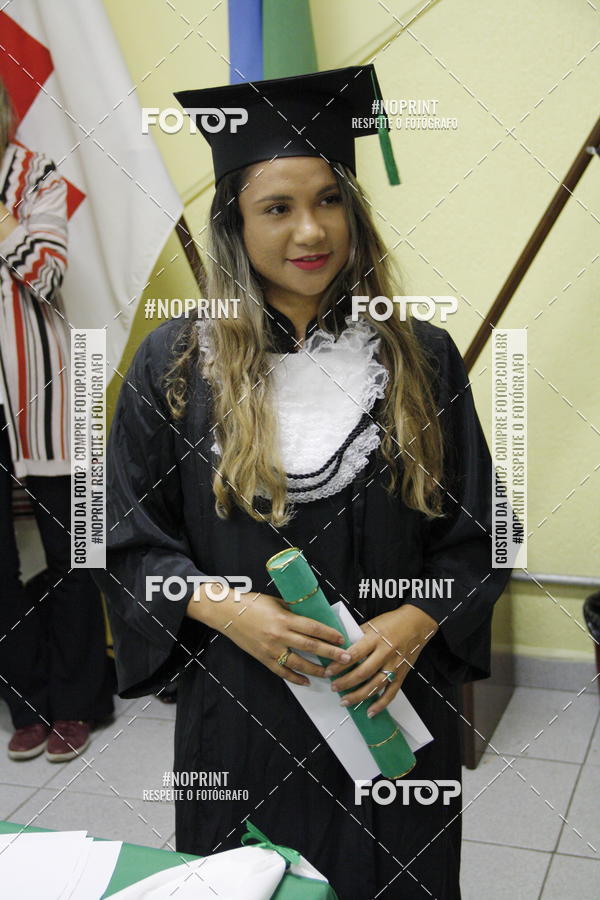 Buy your photos of the eventFormandos Cruz Vermelha on Fotop
