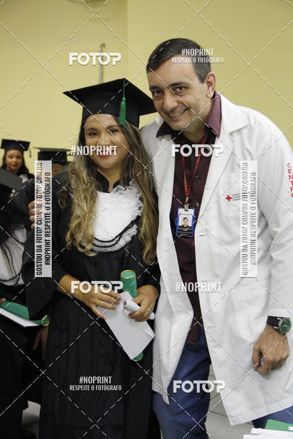 Buy your photos of the eventFormandos Cruz Vermelha on Fotop