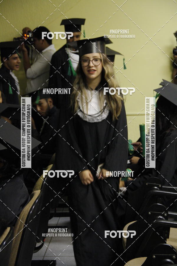 Buy your photos of the eventFormandos Cruz Vermelha on Fotop