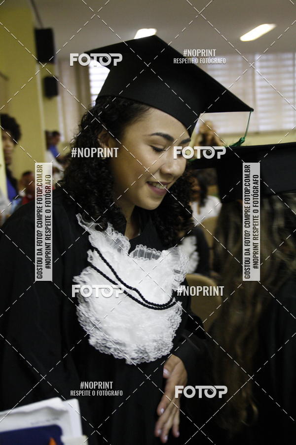 Buy your photos of the eventFormandos Cruz Vermelha on Fotop