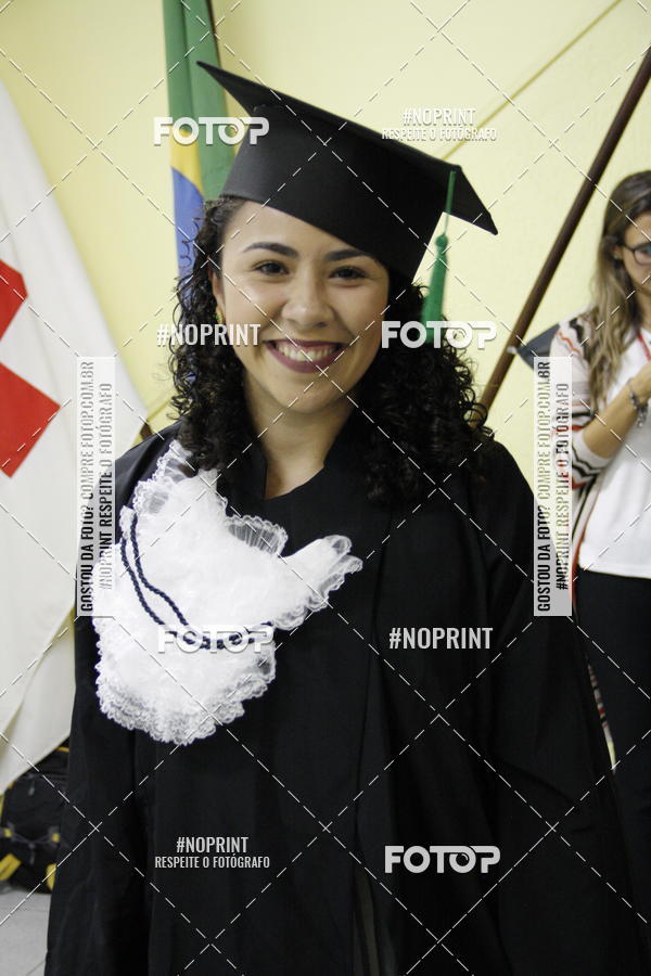 Buy your photos of the eventFormandos Cruz Vermelha on Fotop