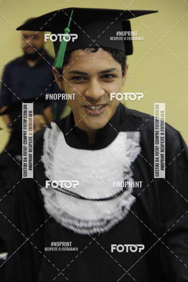 Buy your photos of the eventFormandos Cruz Vermelha on Fotop