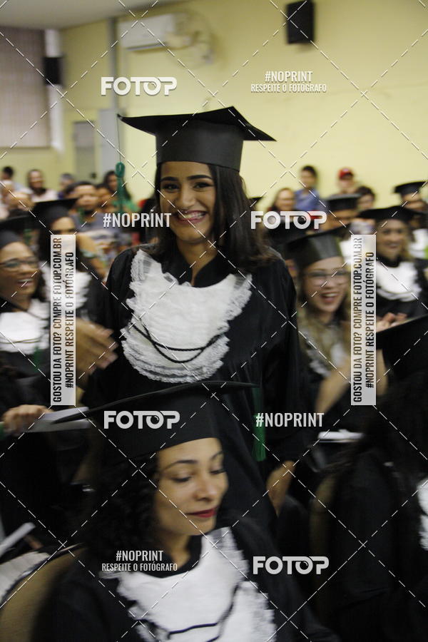Buy your photos of the eventFormandos Cruz Vermelha on Fotop