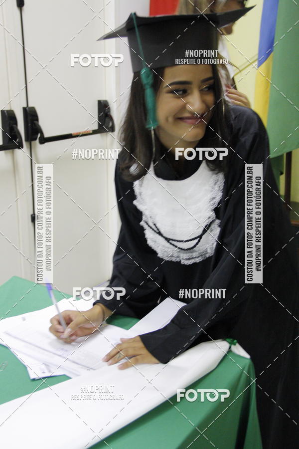 Buy your photos of the eventFormandos Cruz Vermelha on Fotop