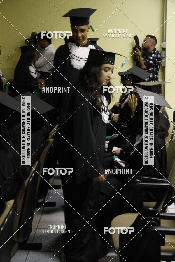 Buy your photos of the eventFormandos Cruz Vermelha on Fotop