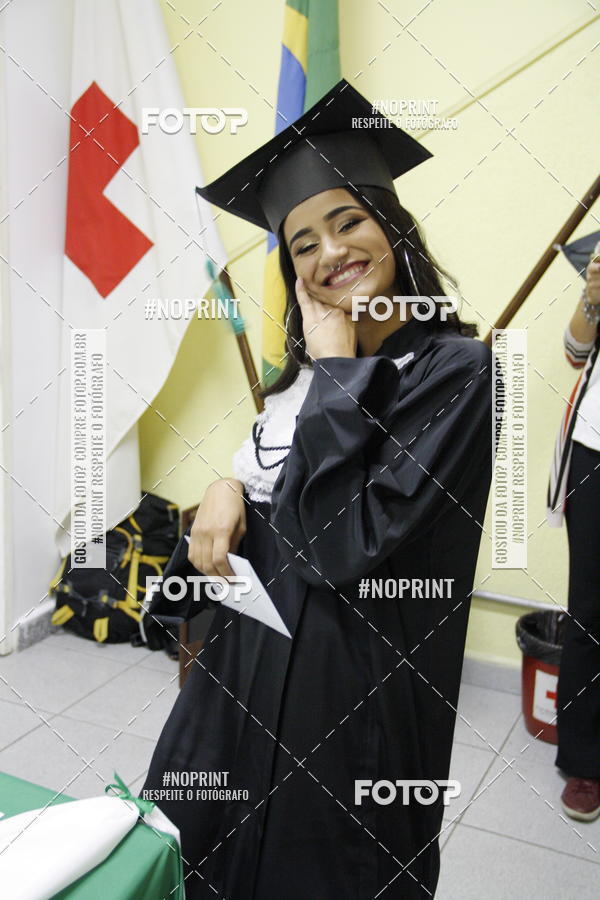 Buy your photos of the eventFormandos Cruz Vermelha on Fotop