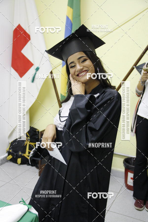Buy your photos of the eventFormandos Cruz Vermelha on Fotop