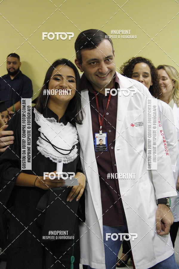 Buy your photos of the eventFormandos Cruz Vermelha on Fotop