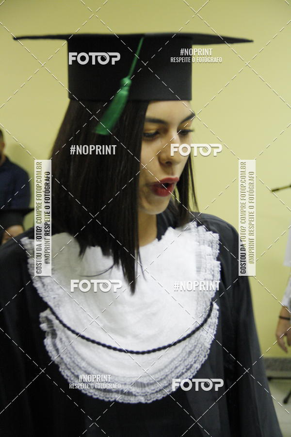 Buy your photos of the eventFormandos Cruz Vermelha on Fotop