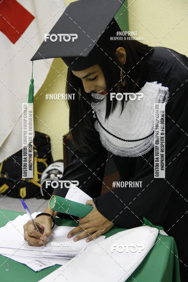 Buy your photos of the eventFormandos Cruz Vermelha on Fotop