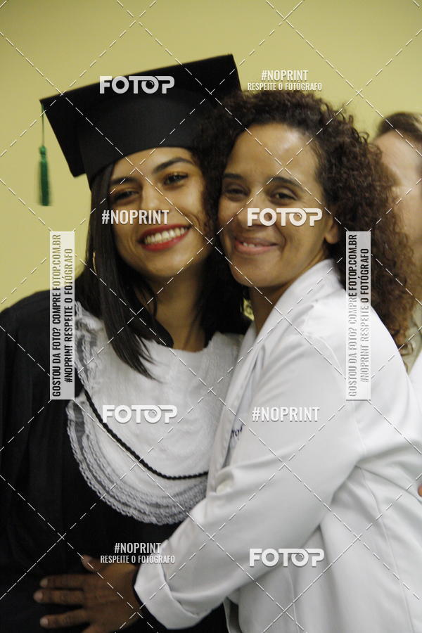 Buy your photos of the eventFormandos Cruz Vermelha on Fotop