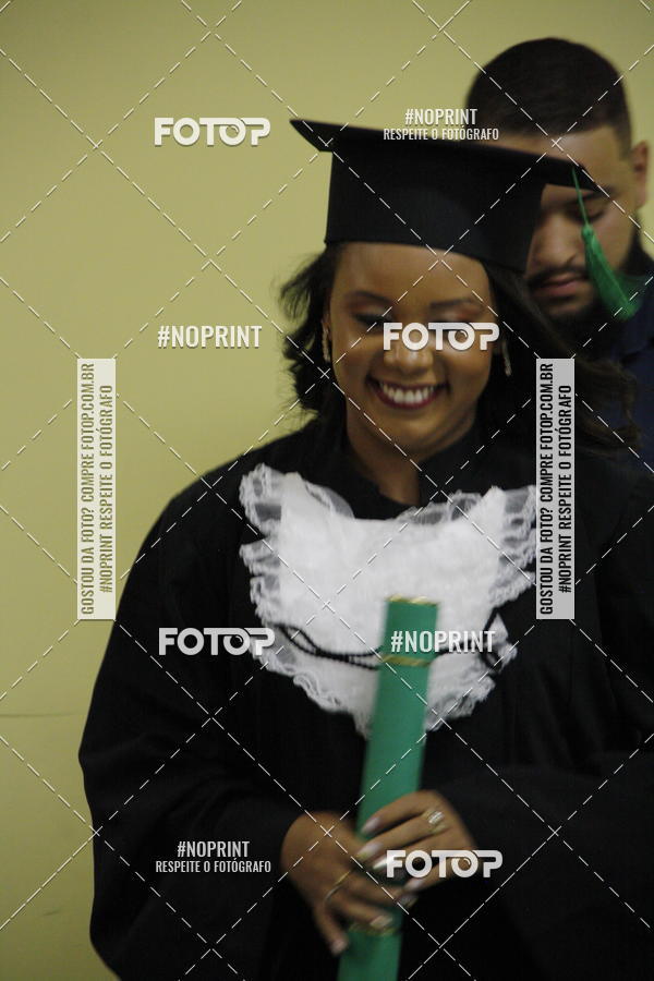 Buy your photos of the eventFormandos Cruz Vermelha on Fotop