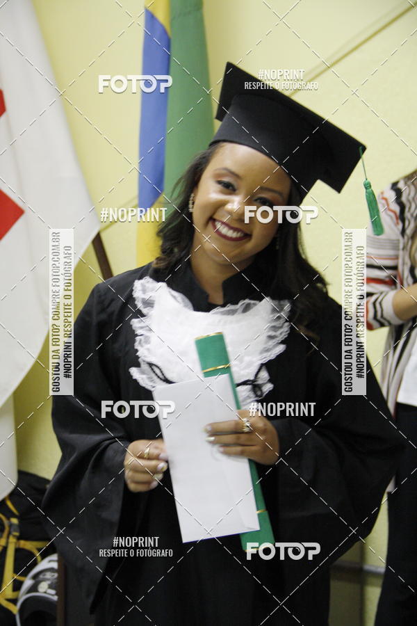 Buy your photos of the eventFormandos Cruz Vermelha on Fotop