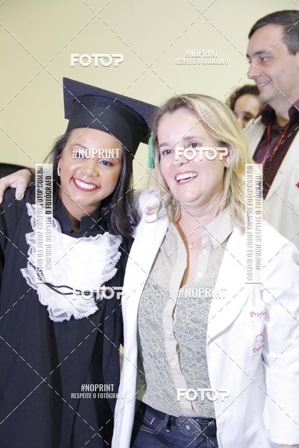 Buy your photos of the eventFormandos Cruz Vermelha on Fotop