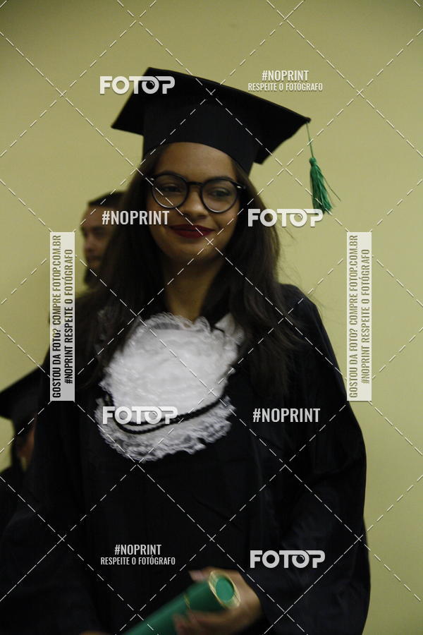 Buy your photos of the eventFormandos Cruz Vermelha on Fotop